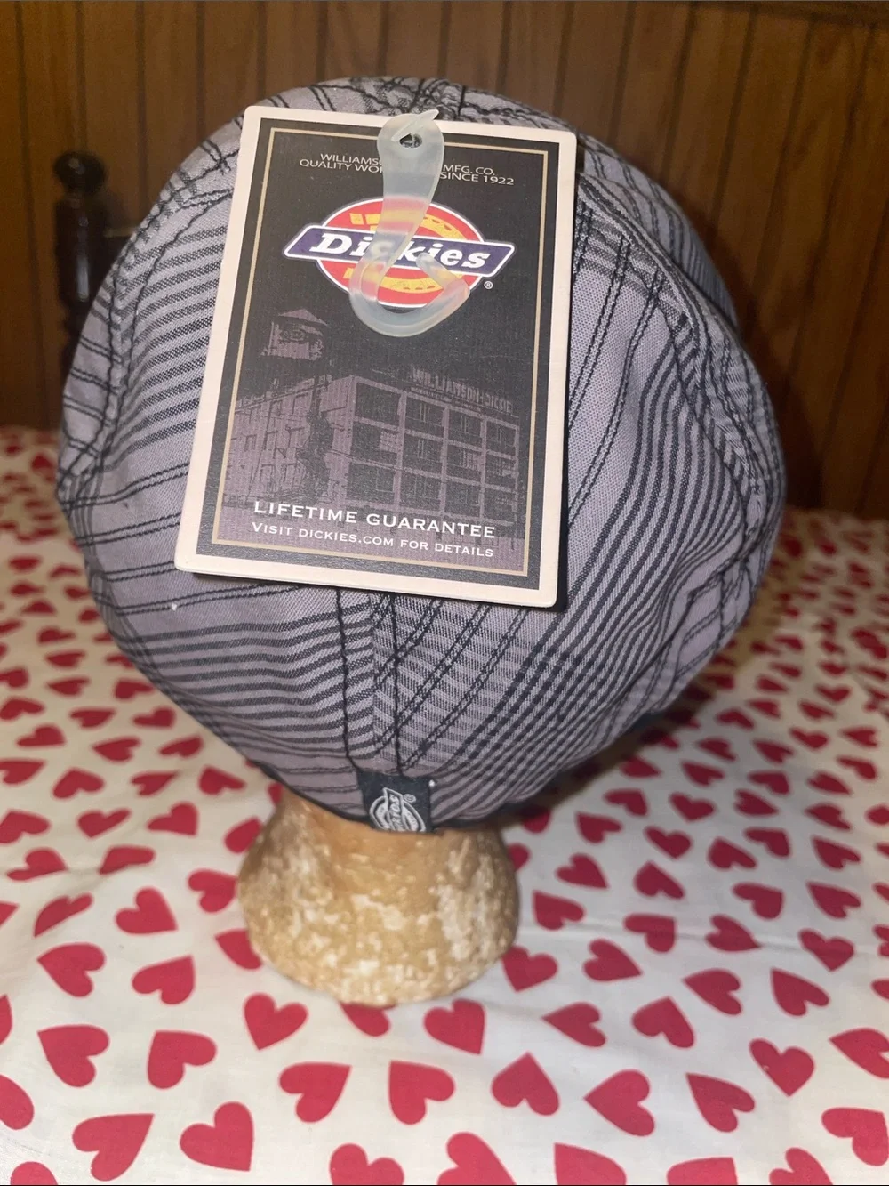 Black & gray dickies plaid newsboy scally cap (s/m)(nwt)